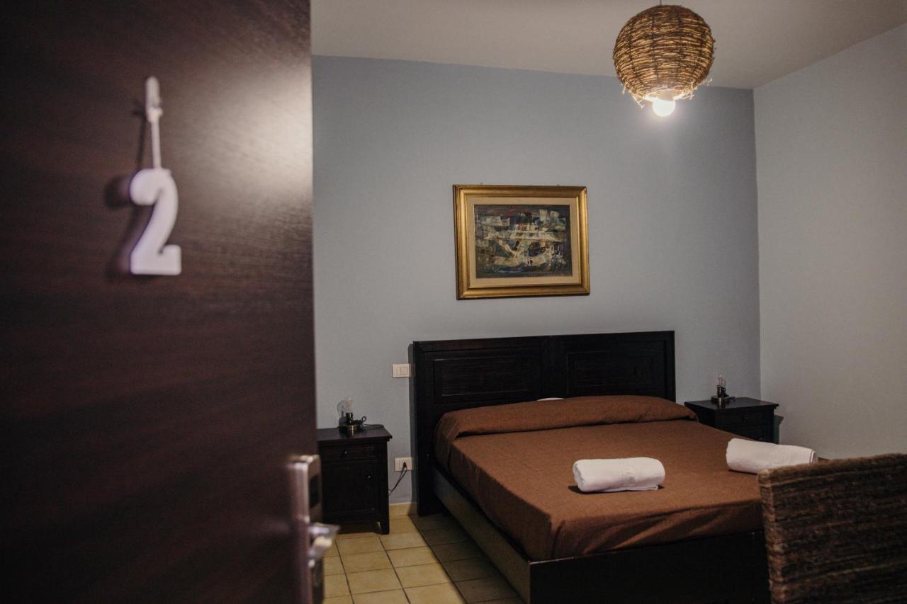 Bed and Breakfast Le Antiche Colonne Cinquefrondi Екстер'єр фото